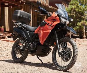 Venta con descuento para motocicleta estándar Kawasakis KLR 650 Envío exprés - Product Image 1
