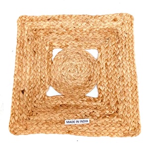 เสื่อรองจานผักตบชวาธรรมชาติเป็นมิตรกับสิ่งแวดล้อมเสื่อปูโต๊ะแบบดั้งเดิมกันลื่นล้างมือสำหรับรับประทานอาหารในงานแต่งงาน - Product Image 1