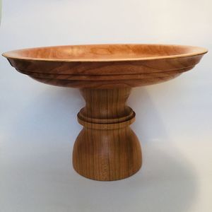 Soporte redondo grande para Tartas de madera maciza con base resistente para tartas de boda y postres decorativos - Product Image 3