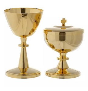 Awesome Chalice Set of 3 for Home Church Product Round Wine <b>Goblet</b> Golden Color Dragons Novelty Gothic Father Day Gifts Supplies - Product Image 3