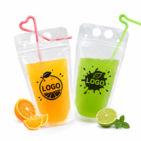 Pochettes souples personnalisées imprimées en PE avec bec verseur 150ml 200ml, sachets d'emballage liquide verticaux pour jus et boissons
