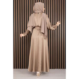 Robe Hijab en Satin de Vison avec Ceintures, Style Modeste et Taille Naturelle - Product Image 6