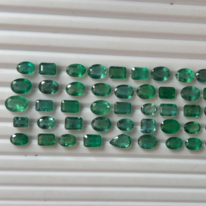 พลอยเจียระไนแบบเหลี่ยมเพชรพลอยธรรมชาติ1-3กะรัต zambian มรกตคุณภาพดีและใสทรงหลวมสีมรกตและทรงรีตัดจากอินเดีย - Product Image 1