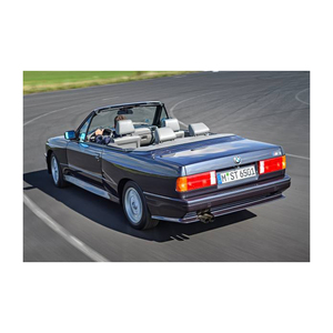 BMW i7 AWD SUV Automatique Turbo Moteur RWD Boîte de Vitesses Manuelle Sièges en Cuir Clair Foncé Intérieur Gaz/Essence R16/R17/R18 8L 2020 d'occasion - Product Image 4