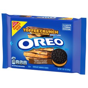 OREO Toffee Crunch Creme with Sugar Crystals Chocolate Sandwich Cookies, Family Size, 12 - 17 oz Packs - Product Image 4