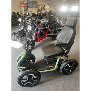 Scooter de mobilité Sunrise Scoozy S800 - Tout-terrain, neuf, vitesse de 8 mph, autonomie de 30 miles, batterie lithium-ion, capacité de 31 pierres (197 kg) - Product Image 5