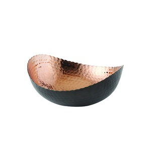 ชามเสิร์ฟอาหารดีไซน์เนอร์ทรงดอกไม้ทำจากโลหะสแตนเลสชามเสิร์ฟอาหารดีไซน์ทันสมัย - Product Image 6