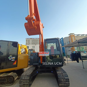Excavatrice Hitachi ZX70 d'occasion d'origine japonaise - Product Image 6