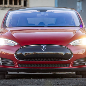 TESLA MODEL S P90+ 2013 USADO, VOLANTE A LA IZQUIERDA/DERECHA - Product Image 1