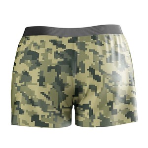 Vente en gros de shorts athlétiques de sport cargo pour hommes avec logo personnalisé léger à séchage rapide imperméable à l'eau Tech taille moyenne imprimé sportif - Product Image 2