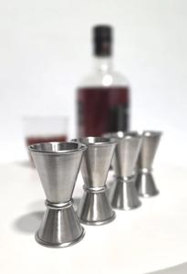 Jigger de Barra de Doble Cara Grabado en Acero Inoxidable, Herramienta de Medición de Cócteles de Precisión con Diseño Equilibrado para una Vertida Precisa - Product Image 3