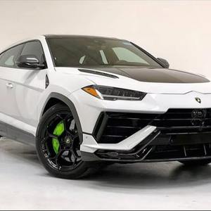 Construisez la nouvelle Lamborghini Urus Performante 2024 qui vous convient - Product Image 1