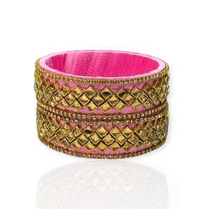 ชุดกำไลข้อมือมุกแท้เคลือบทองคำสีชมพูอ่อน ดีไซน์หรูหราทันสมัย เหมาะสำหรับใส่ในงานเทศกาล สามารถสวมซ้อนกันได้ ราคาขายส่ง - Product Image 3