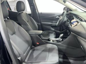 SUV E-NCORE GX FWD 2021 à faible kilométrage, transmission intégrale, 155 CV, 1.3L, 13 places, à vendre - Product Image 3
