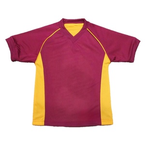 เสื้อฟุตบอลแบบกลับด้านได้ - Product Image 1
