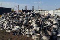 Déchets de jantes et roues de voiture en alliage d'aluminium de haute qualité, 97 % d'aluminium avec feuilles d'aluminium