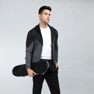 Survêtement à capuche à blocs de couleurs de haute qualité pour hommes, confortable et élégant pour une tenue décontractée et des aventures en plein air en hiver - Product Image 3