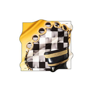 Écharpe carrée en crêpe de soie jaune - Product Image 2