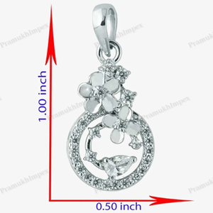 สเตอร์ลิงสีขาวทองชุบโมอิสซาไนต์ได้รับการรับรองโดยหรูหราดอกไม้อินเทรนด์ทำด้วยมือจี้สไตล์คลาสสิกสำหรับผู้หญิง - Product Image 4