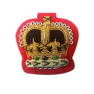 Badges en fil métallique 3D brodés à la main du fabricant Logo personnalisé Décorations d'uniforme à coudre Quantité en gros à bas prix - Product Image 3