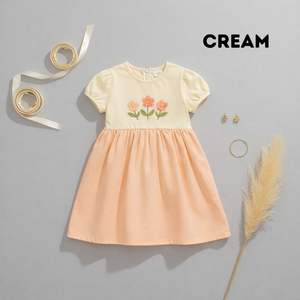 Robe élégante AC Aurelia, design fluide et doux, fabrication haut de gamme pour les événements, les fêtes et les collections de mode de boutique - Product Image 2