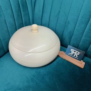 Casserole en résine polie de style ange, écologique et faite à la main, avec couvercle, pour réchauffer et servir les aliments, usage domestique - Product Image 1