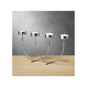 Ensemble de bougeoirs en métal faits à la main avec un attrait élégant, parfait pour le salon, la table à manger, la chambre à coucher, la décoration festive - Product Image 3