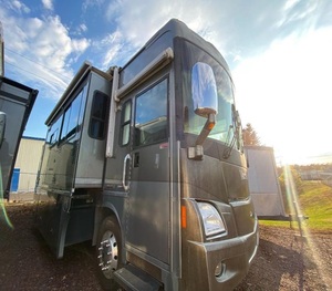 Mejor Autocaravana Usada Winnebago V-E-C-T-R-A 40K-D del 2006 Lista para la Venta - Product Image 5