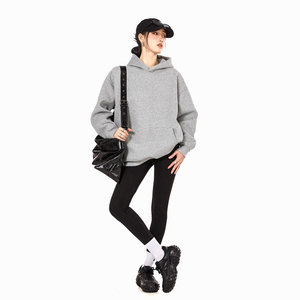 Sweats à capuche oversize décontractés pour femmes avec badge frontal, 100% coton tricoté, respectueux de l'environnement, manches chauve-souris - Product Image 6