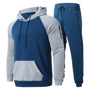 Vente en gros d'ensemble de sweats à capuche surdimensionnés de grande taille pour hommes de couleur unie personnalisée panneau de ensemble de survêtement de jogging d'hiver respirant - Product Image 1