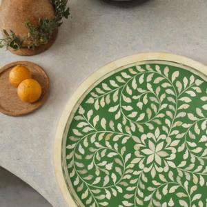 Plateau de service artisanal en os incrusté, très demandé, multi-usages pour le service, le rangement et la décoration de la maison, disponible au meilleur prix - Product Image 4