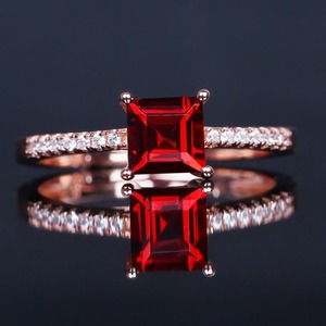 Anillo de Compromiso de Plata de Ley 925 Hecho a Mano con Granate, Piedra de Nacimiento de Enero, Joyería Fina, Anillo de Promesa, Alianza de Boda - Product Image 2