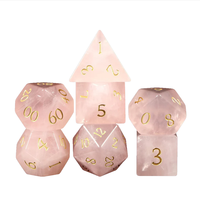 Dés en pierre de haute qualité, quartz rose, cristal naturel, pierres précieuses de guérison reiki, pierres gravées, ensemble de dés personnalisés, pierres de cristal vikings
