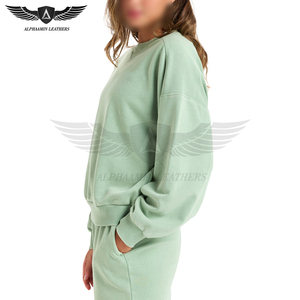 Sudaderas de mujer 2025 última tendencia Casual Pullover Tops Premium suave tela polar cálido y acogedor ropa de calle de invierno - Product Image 2