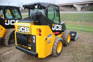 High Performance JCB 215 Skid Steer <b>Loader</b> for Sale | Reliable Mini Construction <b>Loader</b> with Strong Lifting Capacity & <b>Low</b> Cost - Product Image 3