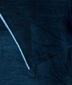 ผ้าม่านโพลีเอสเตอร์100% ขนาดไมโครต่อตันสีคู่กำมะหยี่สีดำ9000ผ้าม่านที่เป็นมิตรต่อสิ่งแวดล้อมสำหรับเด็กผู้หญิงและงานแต่งงาน - Product Image 2