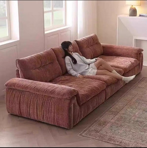 Sofá Seccional Moderno de Tres Plazas con Respaldo Acolchado y Brazos Acolchados, Muebles para Sala de Estar - Product Image 1