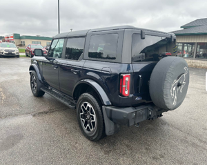 Ford Bronco Outer Banks Sport Utility 4D 2021 d'occasion en excellent état - Product Image 4