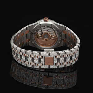 La mejor calidad Lab Grown VVS Clarity Moissanite Diamond Studded Reloj automático Distribuidor al por mayor Banda de acero inoxidable de lujo - Product Image 2