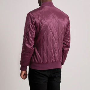 Danson Vintage Satin Varsity Jacket acolchado granate bordado cremallera Stand Collar bolsillos para invierno OEM servicio disponible - Product Image 5