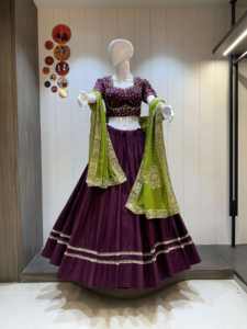 Ensemble Lehenga Choli réversible en coton multicolores pour femmes, brodé, pour les festivals traditionnels de Navratri - Product Image 4