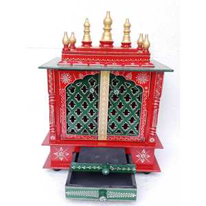 Mandir วัดไม้สีแดงและสีเขียวสำหรับตกแต่งบ้าน - Product Image 4