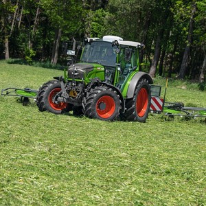Compre el tractor Fendt 200 Vario de calidad premium diseñado para una máxima eficiencia, entrega rápida disponible con precios al por mayor - Product Image 2