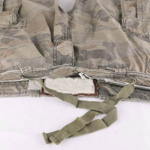 กางเกงขาสั้นคาร์โก้ผ้าฝ้าย100% ใส่สบายสำหรับผู้ชายทนทานเป็นมิตรกับสิ่งแวดล้อมกันลมชุดทำงานแบบมีกระเป๋าทึบลายกลางแจ้ง - Product Image 3