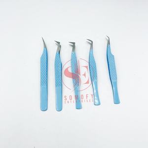 Pinzas profesionales para extensión de pestañas de acero inoxidable Agarre perfecto Sustentabilidad Pestañas de 0,03mm Puntas de volumen regular - Product Image 2