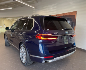 BMW X7 XDrive40i 2024 Seminuevo, Volante a la Izquierda, Premium, Euro IV, en Venta - Product Image 3