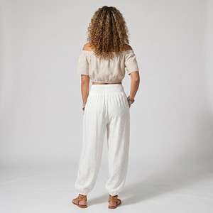 Pantaloni Harem dal taglio ampio con silhouette voluminosa, elastico in vita, dettaglio arricciato e tasche; Taglia unica, adatta alle taglie dalla 36 alla 46 - Product Image 3