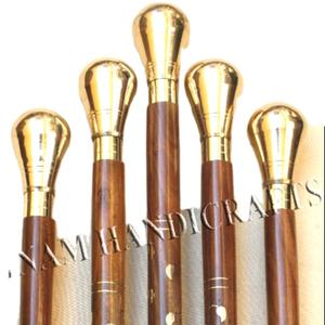 Bâtons de marche en bois incrustés en laiton avec poignée de bouton en laiton, cannes de marche en bois avec poignée de bouton en laiton de conception - Product Image 1