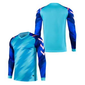 ชุดยูนิฟอร์มฟุตบอลแบบกำหนดเองคุณภาพสูงจากโรงงานผู้ผลิต (OEM) ระบายอากาศได้ดี กันลม กันฝุ่น ผลิตจากโพลีเอสเตอร์ 100% เสื้อฟุตบอลสำหรับกีฬาบินและกีฬาทั่วไป - Product Image 5