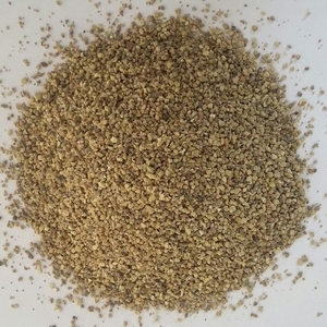 Litière pour chat en bentonite de haute qualité, vente en gros, approvisionnement en vrac, litière minérale agglomérante pour l'entretien des animaux de compagnie - Product Image 1